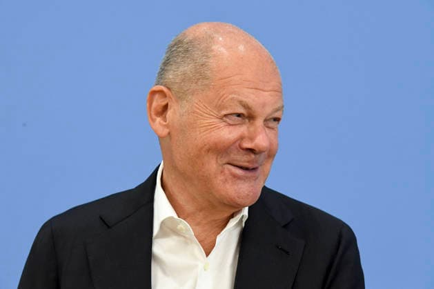 ABB BPK Olaf Scholz, Former Federal Chancellor and Co-Chair of the ENSK Topic: Introduction to the North-South Commission on Development Policy (ENSK) Press conference on the composition and priority issues of the North-South Commission on Development Policy at the Federal Press Conference (BPK) in Berlin on October 5, 2026, Berlin, Germany