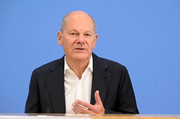 ABB Federal Press Conference (BPK) with Olaf Scholz, Former Federal Chancellor and Co-Chair of the ENSK Topic: Introduction to the North-South Commission on Development Policy (ENSK) Press conference on the composition and priority issues of the North-South Commission on Development Policy at the Federal Press Conference (BPK) in Berlin on October 5, 2026, Berlin, Germany