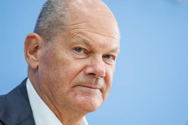 Presentation of the North-South Commission on Development Policy (ENSK) with Olaf Scholz Presentation of the North-South Commission on Development Policy (ENSK) Press conference on the composition and priority issues of the North-South Commission on Development Policy