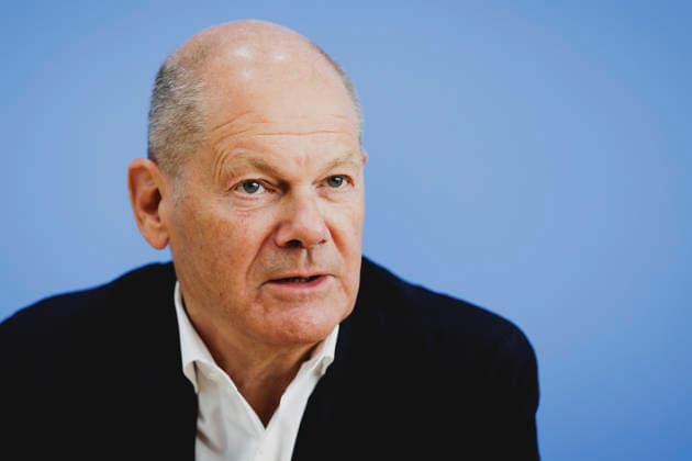 Olaf Scholz, former German Chancellor and Co-Chair of the ENSK, photographed during a press conference to introduce the North-South Commission on Development Policy in Berlin, October 5, 2026, Berlin, Germany Copyright: xFlorianxGaertnerx