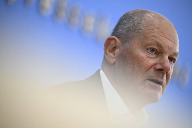 South-North Commission co-chairs hold press conference in Berlin BERLIN, GERMANY - OCTOBER 05: Former German Chancellor Olaf Scholz (L) and former Costa Rican President Laura Chinchilla Miranda (R), co-chairs of the North-South Development Policy Commission (ENSK), hold a joint press conference at the Federal Press House in Berlin, Germany, on October 05, 2026. Halil Sagirkaya Anadolu Berlin Germany. Editorial use only. Please get in touch for any other usage.  Copyright: x2026xAnadoluxHalilxSagirkayax
