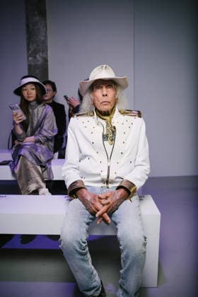 James Goldstein at the Shiatzy Chen Women s Ready-to-Wear Spring Summer 2027 Collection fashion show during Paris Fashion Week, October 5, 2026 Sam Delpech Bestimage Celebrities at the Shiatzy Chen Women’s Ready-to-Wear Spring Summer 2027 Collection fashion show during Paris Fashion Week on October 5, 2026, Paris, France  Copyright: xSamxDelpechx xBestimagexSamxDelpechx xBestimagex