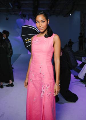 Clémence Botino at the Shiatzy Chen Women s Ready-to-Wear Spring Summer 2027 Collection fashion show during Paris Fashion Week, October 5, 2026 Sam Delpech Bestimage Celebrities at the Shiatzy Chen Women’s Ready-to-Wear Spring Summer 2027 Collection fashion show during Paris Fashion Week on October 5, 2026, Paris, France  Copyright: xSamxDelpechx xBestimagexSamxDelpechx xBestimagex