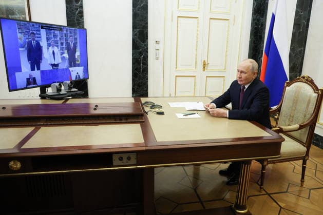 RUSSIA, MOSCOW - OCTOBER 5, 2026: Russian President Vladimir Putin attends via a video link the opening of the Point of Future Education Complex in Yakutsk Moscow Russia  - ZUMAt113 20261005_zaa_t113_148 Copyright: xVyacheslavxProkofyevx