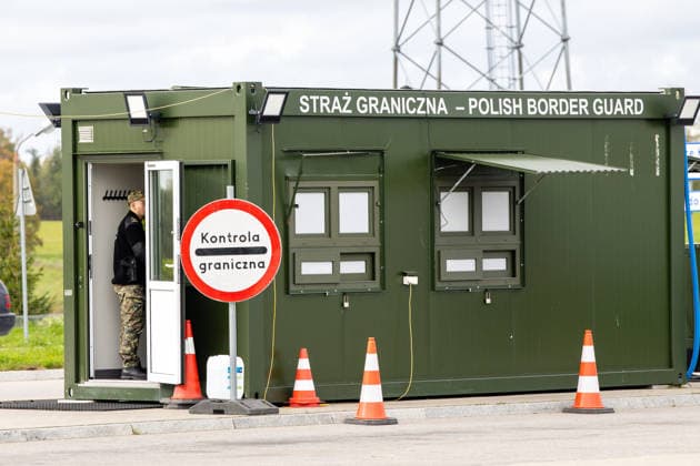 The meeting between Martynas Katelynas and Marcin Kierwinski at the Budzisko Border Control Point on October 5, 2026, in Budzisko  Copyright: xTeodorasxBiliÅ«nas BNSx