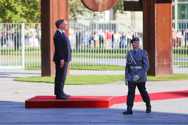 Berlin, Germany, October 5, 2026; Federal Chancellery: Reception for the heads of state and government of the three Baltic countries—Latvia, Estonia, and Lithuania—Mindaugas Sinkevicius and Federal Chancellor Friedrich Merz (CDU) Copyright: xdtsxNachrichtenagenturx dts_137165