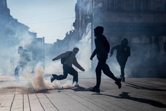 Student protests continue across France as up to 500 high schools close NANCY, FRANCE - OCTOBER 05: Demonstrators clash with police officers during a student protest in Nancy as demonstrations and blockades continue around several high schools, on October 05, 2026 in Nancy, France. Students are taking part in a nationwide high-school mobilization over school conditions and demands for greater education resources, while security units remain deployed around several locations in the city. Muhammed Said Tako Anadolu Nancy France. Editorial use only. Please get in touch for any other usage. Copyright: x2026xAnadoluxMuhammedxSaidxTakox