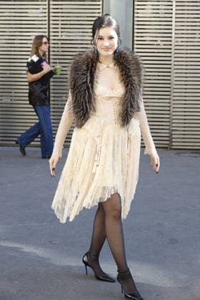 Guest at the Zimmermann Women’s Ready-to-Wear Spring Summer 2027 Collection fashion show during Paris Fashion Week on October 5, 2026. Christophe Aubert, Bestimage. Celebrities at the Zimmermann Women’s Ready-to-Wear Spring Summer 2027 Collection fashion show during Paris Fashion Week, October 5, 2026, Paris, France  Copyright: xChristophexAubertx xBestimagexChristophexAubertx xBestimagex