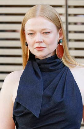 Sarah Snook at the Zimmermann Women s Ready-to-Wear Spring Summer 2027 Collection fashion show during Paris Fashion Week on October 5, 2026. Christophe Aubert, Bestimage. Celebrities at the Zimmermann Women s Ready-to-Wear Spring Summer 2027 Collection fashion show during Paris Fashion Week, October 5, 2026, Paris, France  Copyright: xChristophexAubertx xBestimagexChristophexAubertx xBestimagex