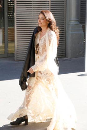 At the Zimmermann Women s Ready-to-Wear Spring Summer 2027 Collection fashion show during Paris Fashion Week on October 5, 2026. Christophe Aubert, Bestimage. Celebrities at the Zimmermann Women s Ready-to-Wear Spring Summer 2027 Collection fashion show during Paris Fashion Week, on October 5, 2026, Paris, France  Copyright: xChristophexAubertx xBestimagexChristophexAubertx xBestimagex