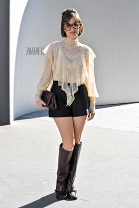PFW Zimmermann Outside Arrivals Pauline Chalamet arriving at Zimmermann show during Paris Fashion Week, in Paris, France on 5 October 2026. Photo by Julien Reynaud APS-Medias ABACAPRESS.COM Paris France  Copyright: xReynaudxJulien APS-Medias ABACAx