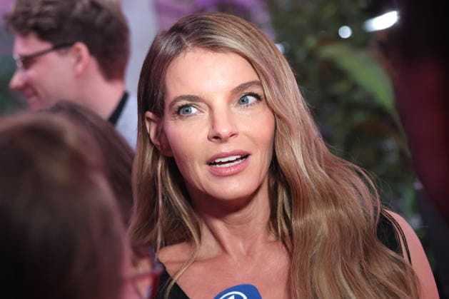 2026 First Steps Awards Ceremony in Berlin Berlin, October 5, 2026 Yvonne Catterfeld at the First Steps Awards ceremony at the Theater des Westens in Berlin Berlin, Germany Copyright: xMatthiasxGränzdörferx