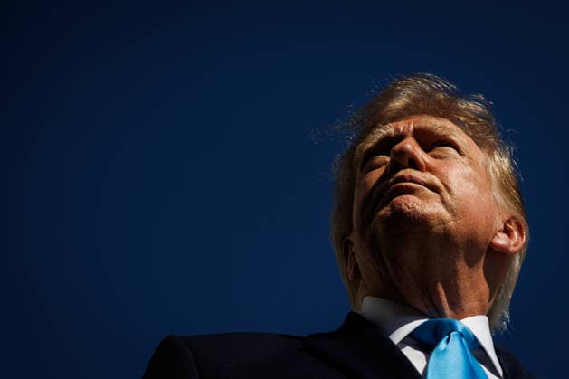 DC: President Trump Departs the White House President Donald Trump speaks to reporters on the South Lawn before departing the White House in Marine One on October 5, 2026 in Washington, D.C. Trump is heading to Grand Island, Nebraska where he will speak at a rally for Republican Senator Pete Ricketts. (Photo by Samuel Corum Pool ABACAPRESS.COM) Washington DC United States  Copyright: xPool ABACAx