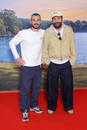 La Maison De Nos Reves Premiere - Paris Julien Vinh and Guillaume Bouchède attend the photocall for the premiere of La Maison De Nos Reves held at the Grand Rex Cinema in Paris, France on October 5, 2026. Photo by David Boyer ABACAPRESS.COM Paris France  Copyright: xBoyerxDavid ABACAx