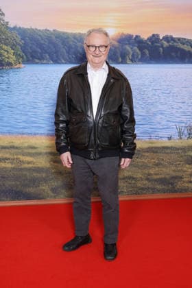La Maison De Nos Reves Premiere - Paris Daniel Prévost attends the photocall for the premiere of La Maison De Nos Reves held at the Grand Rex Cinema in Paris, France on October 5, 2026. Photo by David Boyer ABACAPRESS.COM Paris France  Copyright: xBoyerxDavid ABACAx