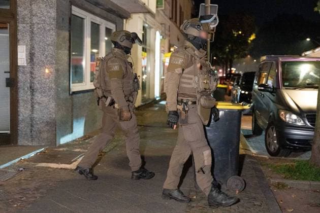 SEK Operation in Waltrop: Special Forces Search Apartment at Dortmunder Straße 7aIMG 0575862 SEK Operation in Waltrop: Special Forces Search Apartment on Dortmunder StraßeNorth Rhine-Westphalia, Waltrop, Germany Copyright: 7aktuell.dex xMarcxGruber 0575862 20261006_7a_sekwaltropdortmunder_575862