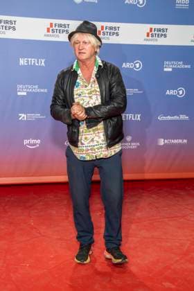 ABB FIRSTSTEPS: Detlev Buck appears on the red carpet at the 2026 FIRST STEPS Awards ceremony at the Theater des Westens on October 5, 2026, in Berlin, Germany
