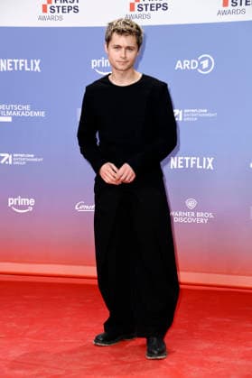 Tom Böttcher at the 27th First Steps Awards ceremony in 2026 at the Theater des Westens in Berlin, October 5, 2026 Foto:xN.xKubelkax xFuturexImagex first_steps_6071