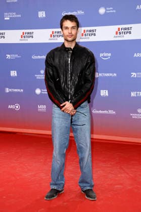 Arne Carlos Böttcher at the 27th First Steps Awards ceremony in 2026 at the Theater des Westens in Berlin, October 5, 2026 Foto:xN.xKubelkax xFuturexImagex first_steps_6076