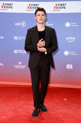 Lennart Betzgen at the 27th First Steps Awards ceremony in 2026 at the Theater des Westens in Berlin, October 5, 2026 Foto:xN.xKubelkax xFuturexImagex first_steps_6078