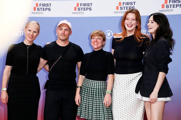 Pola Beck, Lilly Charlotte Dreesen, and Lea van Acken with guests at the 27th First Steps Awards ceremony in 2026 at the Theater des Westens in Berlin, October 5, 2026 Foto:xN.xKubelkax xFuturexImagex first_steps_6152