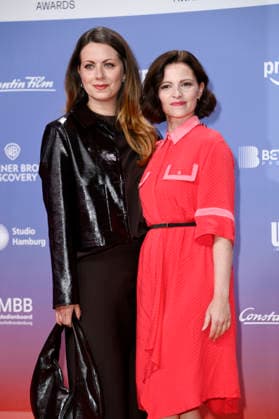 Alice Dwyer and Jennifer Ulrich at the 27th First Steps Awards ceremony in 2026 at the Theater des Westens in Berlin, October 5, 2026 Foto:xN.xKubelkax xFuturexImagex first_steps_6180