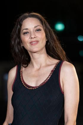 Marion Cotillard at the photocall for the Chanel Spring Summer 2027 collection at the Grand Palais in Paris on October 5, 2026. Olivier Borde, Bestimage. Photocall for the Chanel Spring Summer 2027 collection at the Grand Palais in Paris on October 5, 2026. Paris, France Copyright: xOLIVIERxBORDEx xBESTIMAGExOLIVIERxBORDEx xBESTIMAGEx