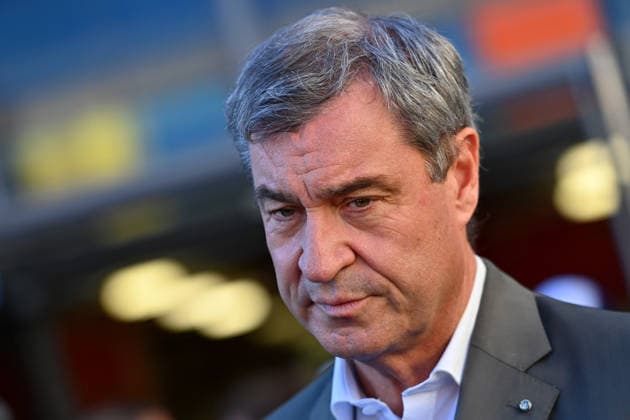 Markus SOEDER, Minister-President of Bavaria and CSU Chairman, single image, cropped single subject, portrait,Portrait: Markus SOEDER, Minister-President of Bavaria and CSU Chairman, visits the Sport Elementary School on Margare