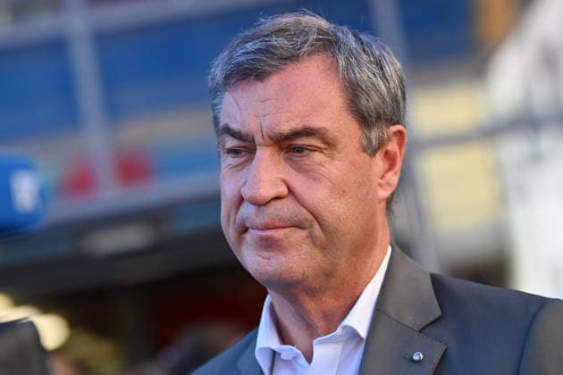 Markus SOEDER, Minister-President of Bavaria and CSU Chairman, single image, cropped single subject, portrait,Portrait: Markus SOEDER, Minister-President of Bavaria and CSU Chairman, visits the Sport Elementary School on Margare
