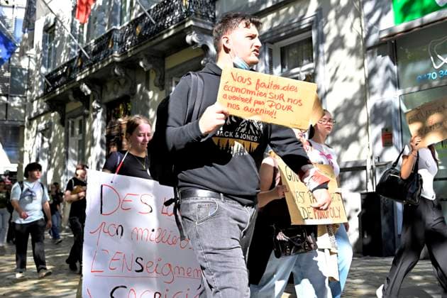 Student protest in Liege on 06 10 2026 LIEGE, BELGIUM - OCTOBER 06 : Students protest against the ministerial reform on September on October 6, 2026 in Liege, Belgium, 06 10 2026 ( Liege Belgium  Copyright: xSesx