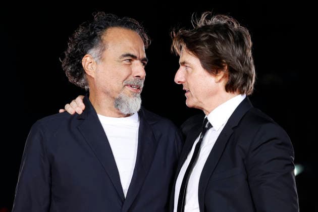 (L to R) Director Alejandro Gonzalez Inarritu and actor Tom Cruise attend the Digger Japan premiere on October 6, 2026, in Tokyo, Japan. The duo met with enthusiastic fans and signed autographs on the red carpet in the heart of Tokyo s Ginza district.  aflo_353758982