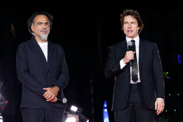 (L to R) Director Alejandro Gonzalez Inarritu and actor Tom Cruise speak during the Digger Japan premiere on October 6, 2026, in Tokyo, Japan. The duo met with enthusiastic fans and signed autographs on the red carpet in the heart of Tokyo s Ginza district.  aflo_353759001