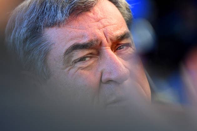 Markus SOEDER, Minister-President of Bavaria and CSU Chairman, single image, cropped single subject, portrait, portrait, portraitMarkus SOEDER, Minister-President of Bavaria and CSU Chairman, visited the Sport Elementary Sch