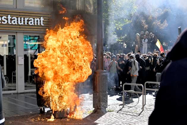 Student protest in Liege on 06 10 2026 LIEGE, BELGIUM - OCTOBER 06 : Students protest against the ministerial reform on September on October 6, 2026 in Liege, Belgium, 06 10 2026 ( Liege Belgium  Copyright: xSesx