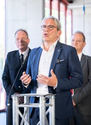 THURINGIA STATE GOVERNMENT HOLDS ITS F Copyright: SaschaxFromm doc87ww85zky5sj5jv61tob ,EDITORIAL USE ONLY Copyright: SaschaxFromm