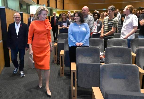 Queen Mathilde attends the conference « AI in balance » BRUSSELS, BELGIUM - OCTOBER 06 : Queen Mathilde is attending the closing ceremony of the conference AI in balance Artificial Intelligence, Society and Sustainable Development , organised by the Federal Council for Sustainable Development (CFDD). Following the conference, the Queen will speak with a group of young people about how they use AI in their work to promote sustainable development. This activity forms part of the Queen s role as Advocate for the United Nations Sustainable Development Goals and Honorary President of the CFDD on October 6, 2026 in Brussels, Belgium, 06 10 2026 Brussels Belgium Copyright: xDidierxLebrunx