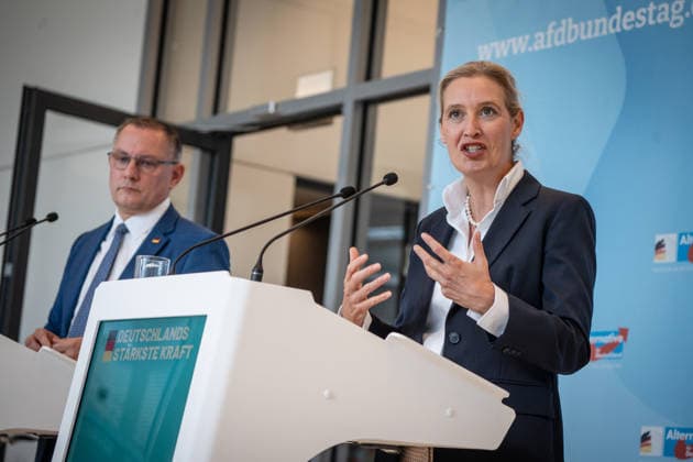 Tino Chrupalla, AfD Party and Parliamentary Group Leader, with Alice Weidel, AfD Party and Parliamentary Group Leader; press statement by the two AfD party leaders and parliamentary group leaders before the start of the parliamentary group meeting in the German Bundestag, Berlin, Germany, Bundestag