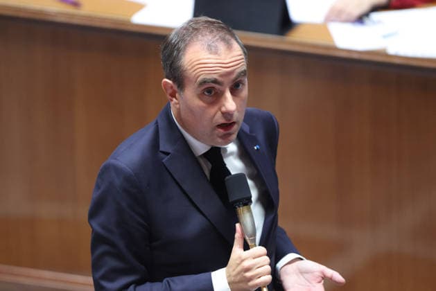 AssembleÌe Nationale - QAG du 6 octobre 2026 Sà bastien Lecornu Sà ance des Questions d Actualità s au Gouvernement à l AssembleÌe Nationale à Paris, le 6 octobre 2026. Current Affairs Question Period with the Government at the National Assembly in Paris, October 6, 2026. Copyright: xFabricexChasseryx