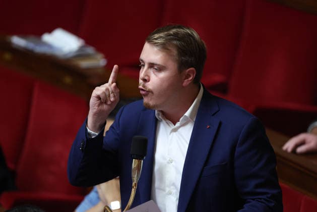 AssembleÌe Nationale - QAG du 6 octobre 2026 Louis Boyard SÃ ance des Questions d ActualitÃ s au Gouvernement Ã l AssembleÌe Nationale Ã Paris, le 6 octobre 2026. Current Affairs Question Period with the Government at the National Assembly in Paris, October 6, 2026.  Copyright: xFabricexChasseryx