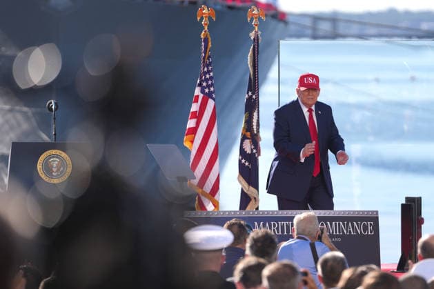 The President of the United States, Donald Trump, speaks during an event with members of the Navy at the Port of Baltimore in Maryland, United States, 06 October 2026. Trump mocked the reaction of Mexican leader Claudia Sheinbaum when, last year, he decreed changing the name of the Gulf of Mexico to the Gulf of America. Trump mocks Sheinbaum s reaction when he changed the name of the Gulf of Mexico !ACHTUNG: NUR REDAKTIONELLE NUTZUNG!  Copyright: xOctavioxGuzmánx AME3396 20261006-55021607964_1