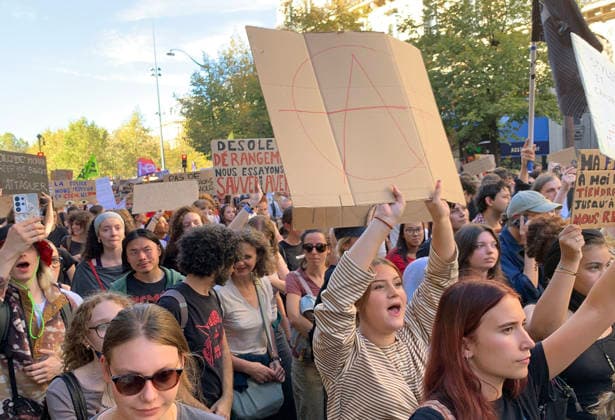 High school students hold placards as they demonstrate in the streets of Paris on Tuesday, October 6, 2026. Hundreds of thousands of students and their supporters took part in nationwide protests across France today to protest school conditions.  PAR20261006115 MAYAxVIDON-WHITE