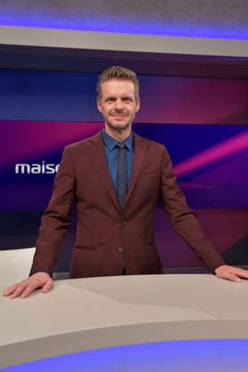 Florian Schroeder on the ARD talk show *maischberger* at the studio in Berlin-Adlershof, Berlin, October 6, 2026 Foto:xM.xBehrensx xFuturexImagex maischberger0610_6008