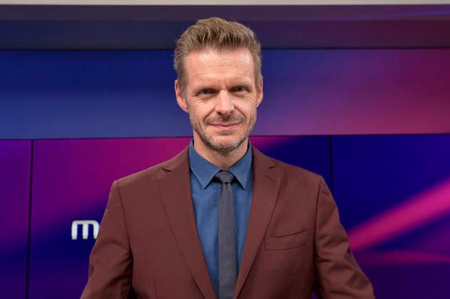 Florian Schroeder on the ARD talk show *maischberger* at the studio in Berlin-Adlershof, Berlin, October 6, 2026 Foto:xM.xBehrensx xFuturexImagex maischberger0610_6011