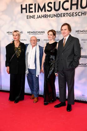 Susanne Wolff, Volker Schlöndorff, Martina Gedeck, and Lars Eidinger at the premiere of the film *Heimsuchung* at the Kino International in Berlin, October 6, 2026 Foto:xN.xKubelkax xFuturexImagex heimsuchung_6049
