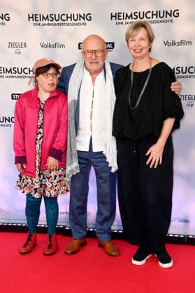 Nele Winkler, Volker Schlöndorff, and Jenny Erpenbeck at the premiere of the film *Heimsuchung* at Kino International in Berlin, October 6, 2026 Foto:xN.xKubelkax xFuturexImagex heimsuchung_6084