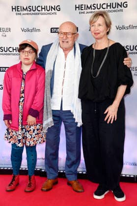 Nele Winkler, Volker Schlöndorff, and Jenny Erpenbeck at the premiere of the film *Heimsuchung* at Kino International in Berlin, October 6, 2026 Foto:xN.xKubelkax xFuturexImagex heimsuchung_6085
