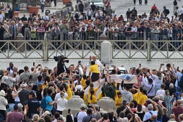 RECORD DATE NOT STATED Italy, Rome,Vatican 2026-10-07 : Pope Leo XIV during his weekly general audience in St Peter s Square Italy, Rome,Vatican 2026-10-07 : Pope Leo XIV during his weekly general audience in St Peter s Square Copyright alessia.giuliani CPP EDITORIAL USE ONLY - NO BOOKS Copyright: xAlessiaxGiuliani Catholicpressphotox