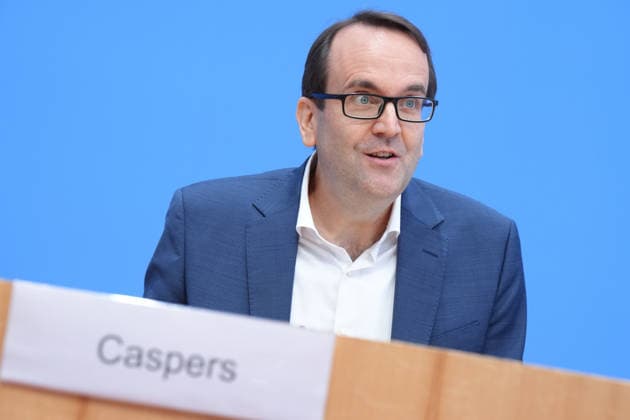 Federal Press Conference: Presentation of the Study on Artificial Intelligence Security in the German Economy. A Profile of Thomas Caspers at the Presentation of the Study on Artificial Intelligence Security in the German Economy: Risks, AI Security Incidents, and Protective Measures at the Federal Press Conference, Berlin, October 7, 2026, Berlin, Germany