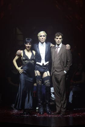 Mario Vaquerizo Presents the Musical *Cabaret* in Madrid Artist Laia Prats, Mario Vaquerizo, and actor José Pastor during the press preview of the musical *Cabaret* at Espacio Delicias on October 7, 2026, in Madrid, Spain. The artist will take on this iconic role starting October 9 at an even more immersive venue. CELEBRITIES MUSIC CABARET MUSICAL Madrid Madrid Spain Copyright: xJosexVelascox 7826178