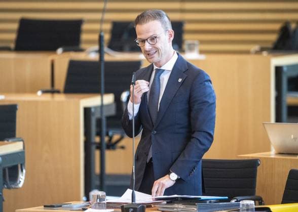 8 THURINGIAN STATE PARLIAMENT 56TH PLENARY SESSION ** FOR EDITORIAL USE ONLY ** EDITORIAL USE ONLY ** Oct. 7, 2026 Erfurt Thuringian State Parliament 8th Legislative Term 56th Plenary Session Photo: Stefan Gruhner (CDU), Head of the Thuringian State Chancellery and Minister for Federal and European Affairs, Sports, and Volunteer Work Germany Thuringia Erfurt Copyright S Copyright: SaschaxFromm doc87xetc9zchfwyel1tf1 ,EDITORIAL USE ONLY Copyright: SaschaxFromm